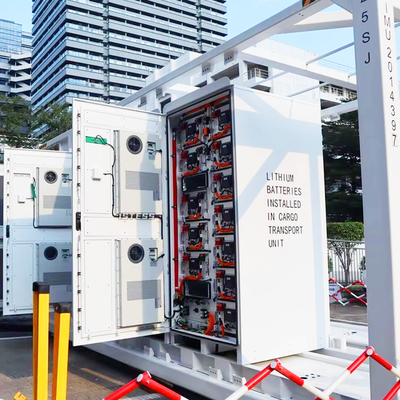 CE FCC تخزين الطاقة الصناعية حل نظام الطاقة الشمسية في حاوية 20ft 1Mwh 3Mwh 5MWh مع مراقبة عن بعد والتحكم